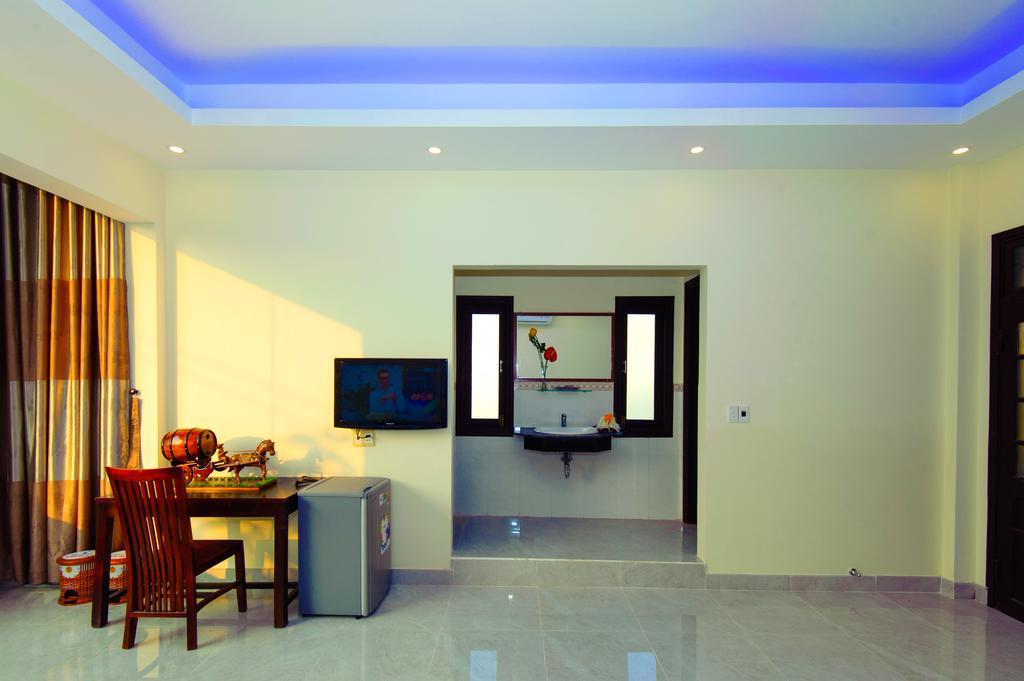 Royal Homestay Hoi An Exterior photo