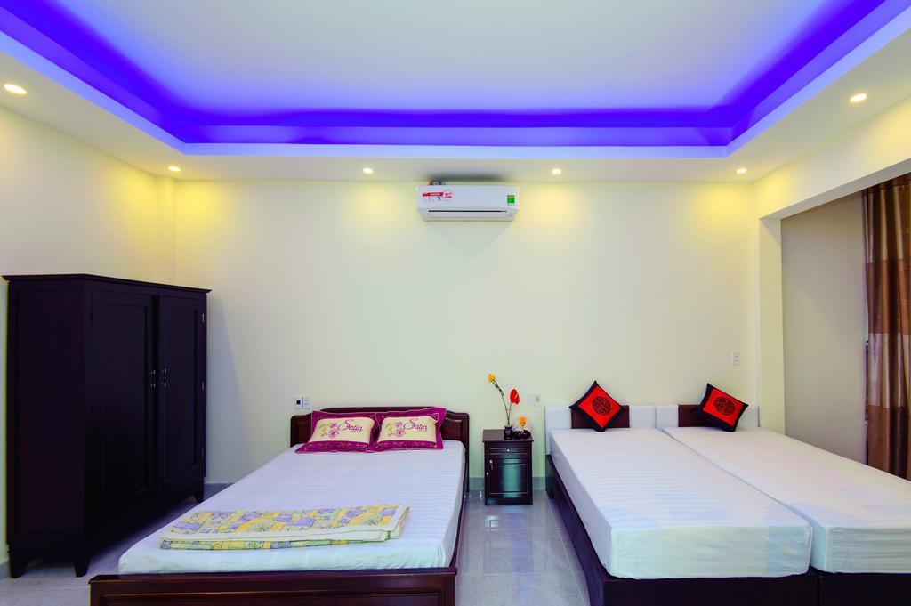 Royal Homestay Hoi An Exterior photo