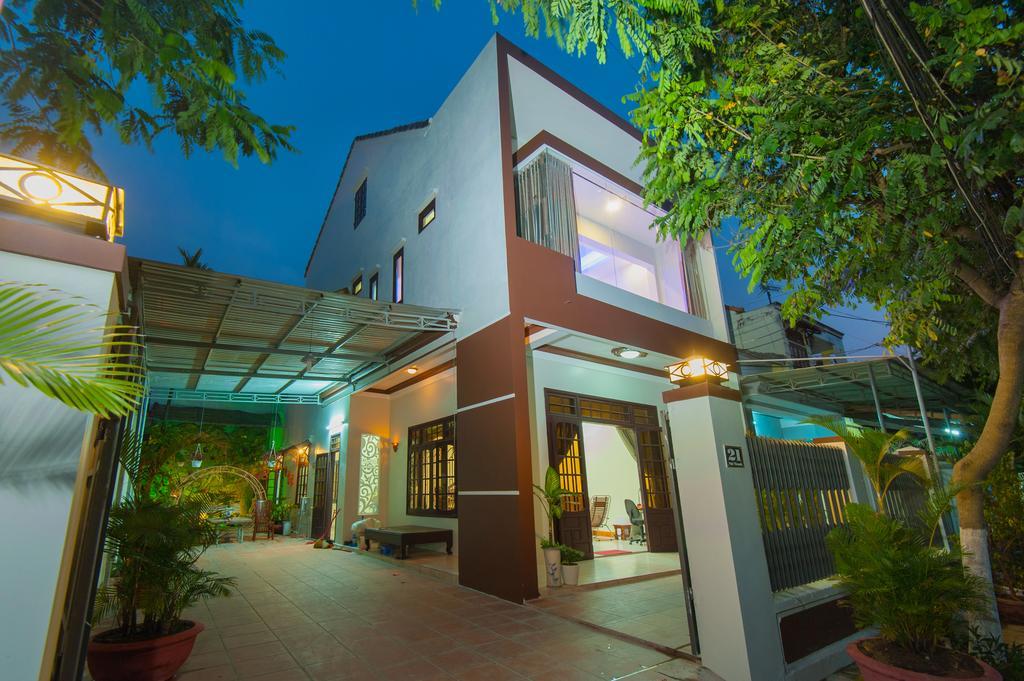 Royal Homestay Hoi An Exterior photo
